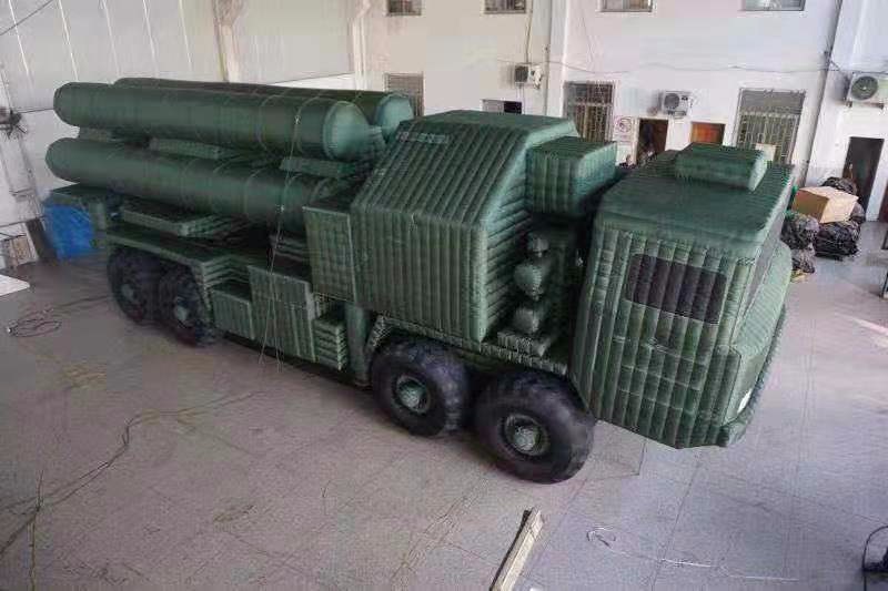 息烽军事大型导弹车